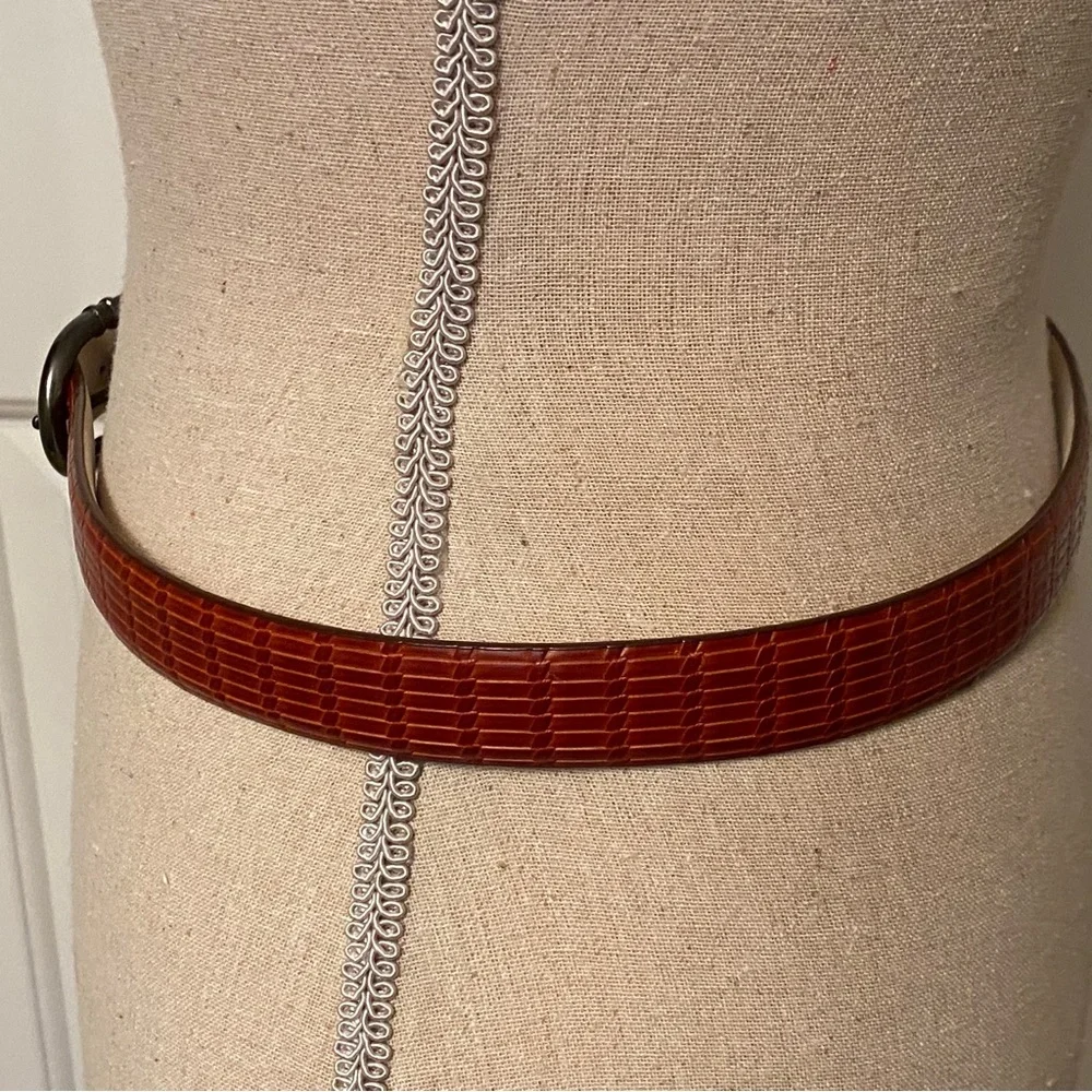 TALBOTS BELT BROWN CROC LOOK LEATHER SIZE L